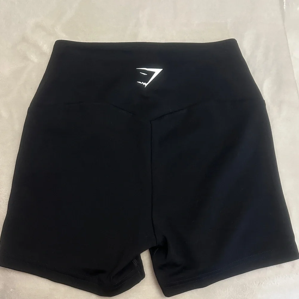 GYMSHARK Women's Black Compression Shorts
